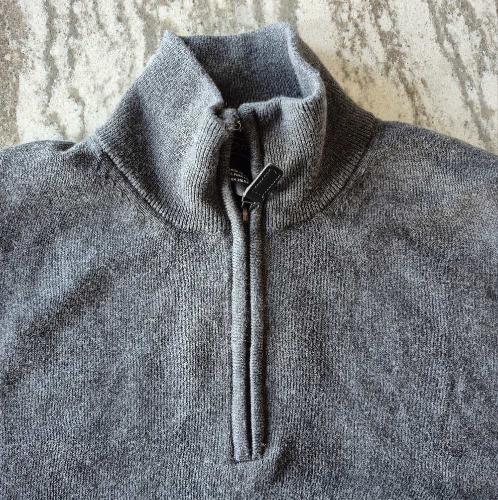 JoS. A. Bank Men's Traveler Quarter Zip Sweater Size Large